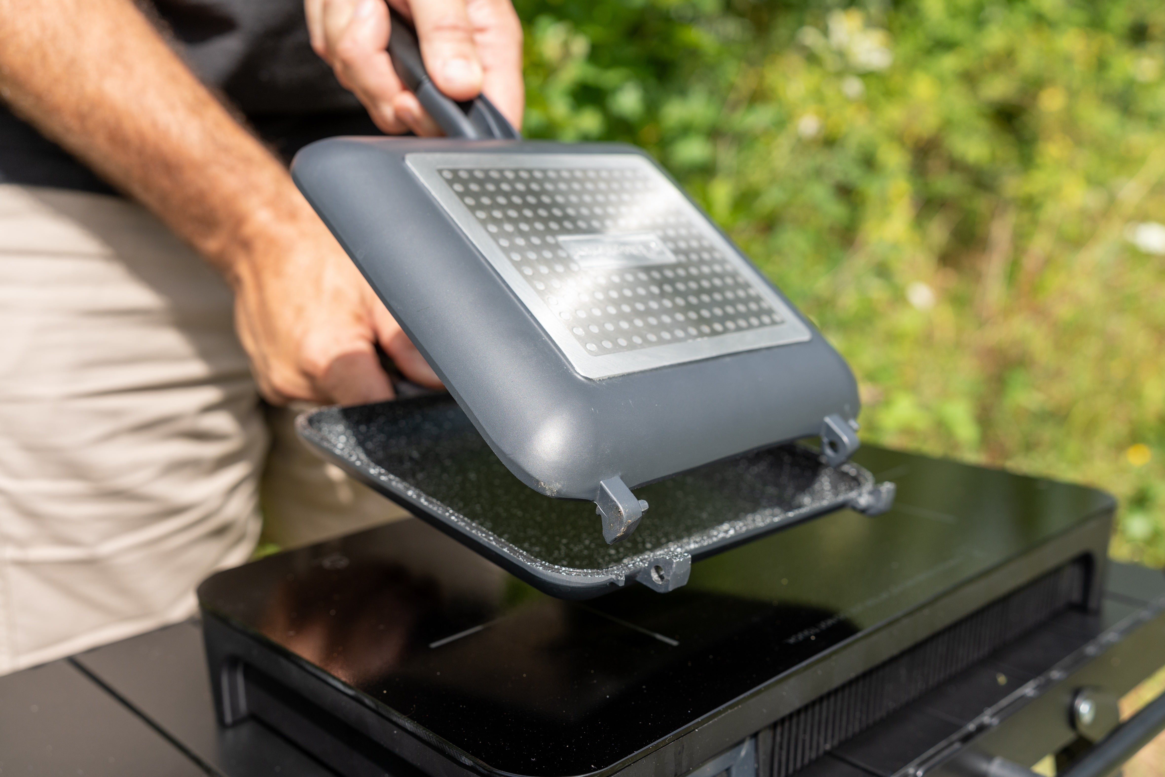 RidgeMonkey Connect Sandwich Toaster XL -  Induction Edition