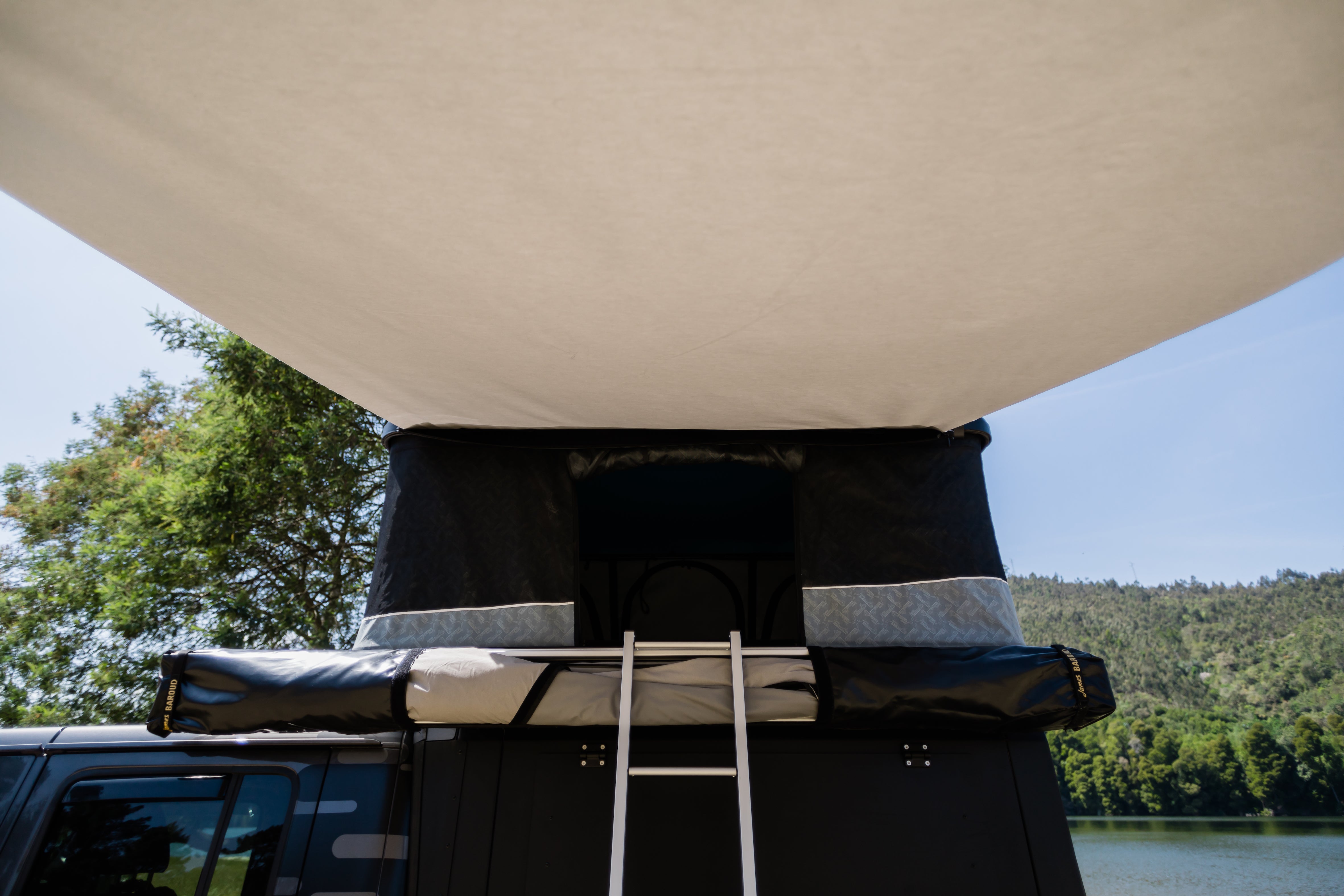 James Baroud Frontier Awning